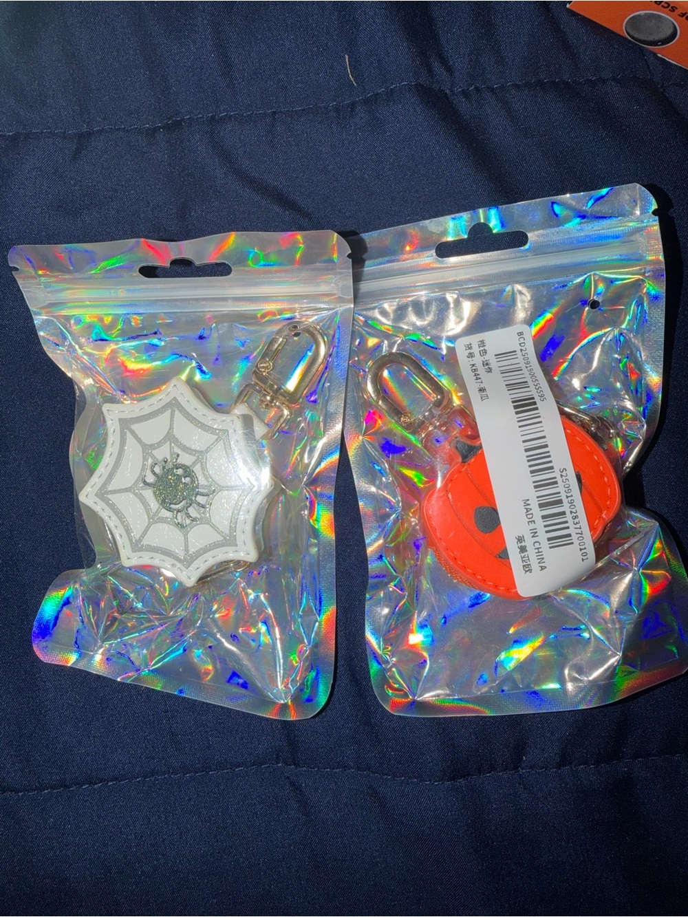 Reflective Spider Web & Smile Keychain Phone Charms - White and Orange